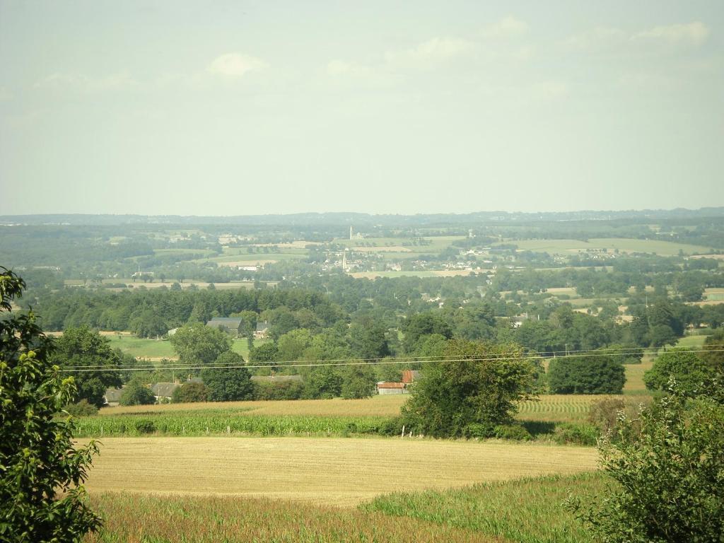 לינה וארוחת בוקר Sainte-Marie-du-Bois  La Cloue מראה חיצוני תמונה